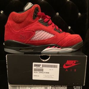 Air Jordan 5 Retro (GS).